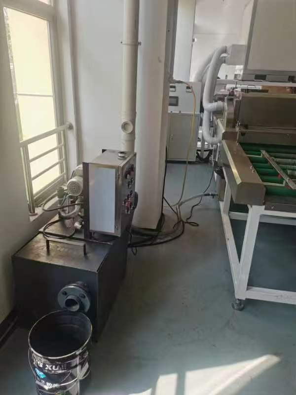 小型一體化污水處理設(shè)備安裝現(xiàn)場(chǎng)